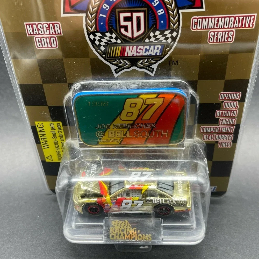 Racing‎ Champions Bell South #87 Joe Nemechek Chevrolet Monte Carlo 50th 1/64